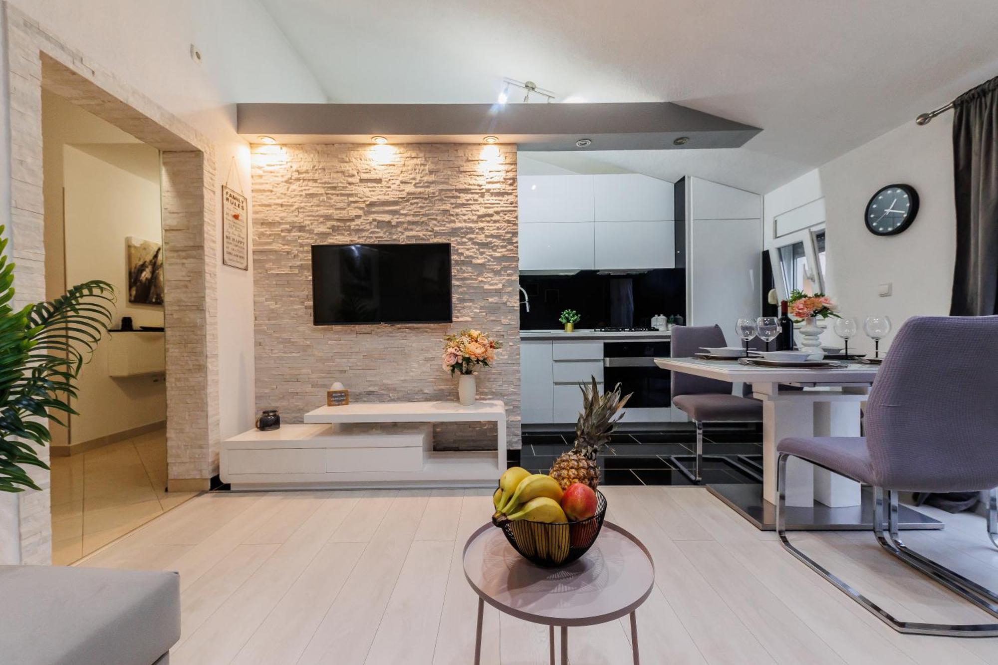 Apartman Marioeta Каштел-Стари Экстерьер фото