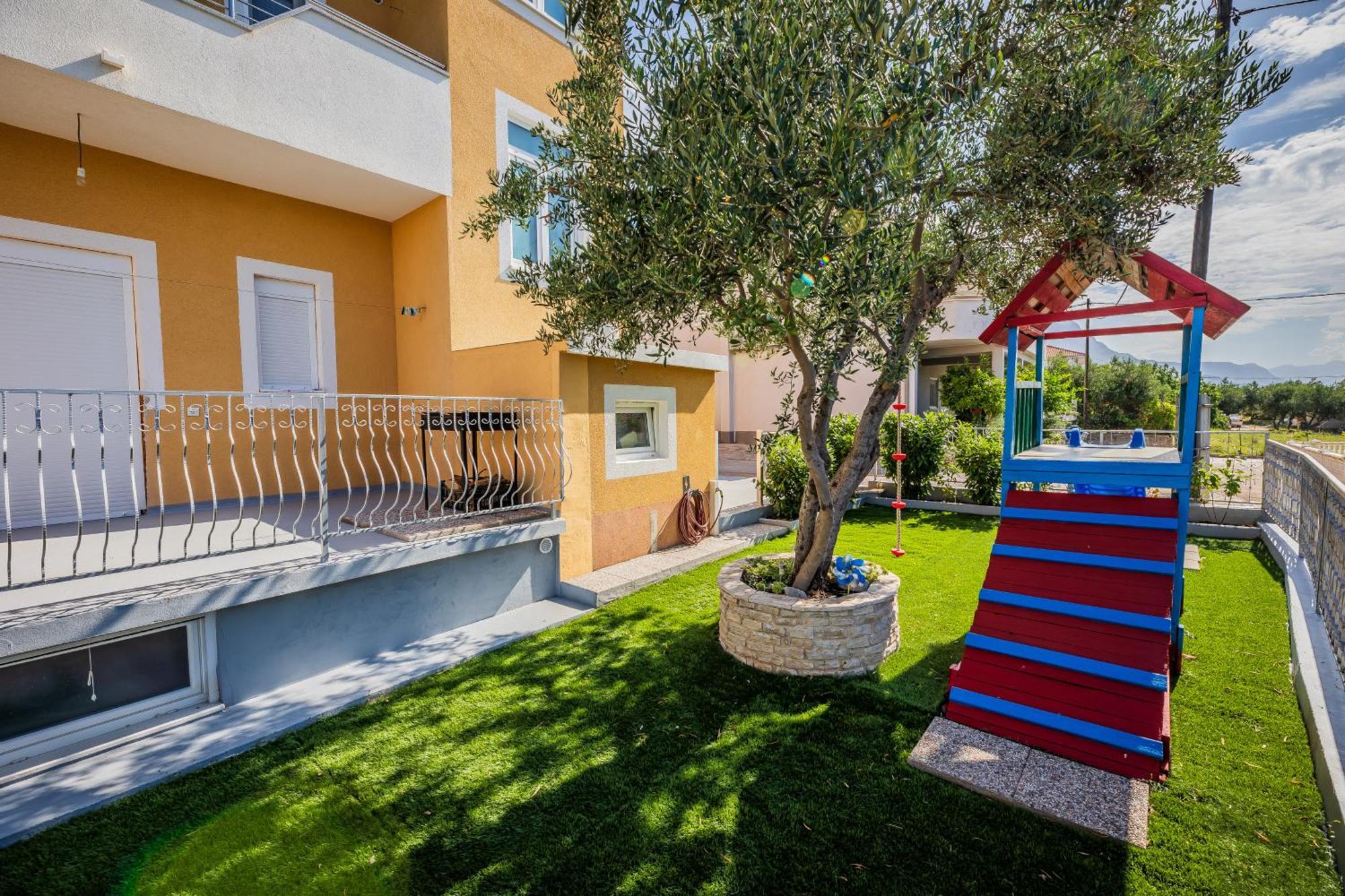 Apartman Marioeta Каштел-Стари Экстерьер фото